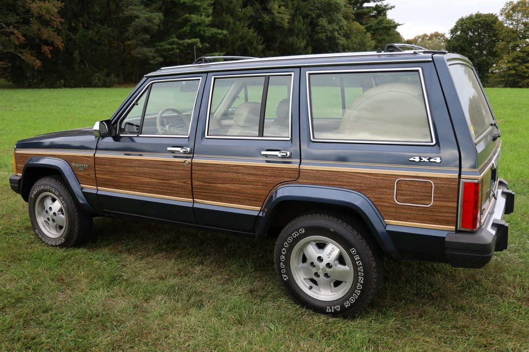 1989 Jeep XJ Wagoneer - Image 17 of 31
