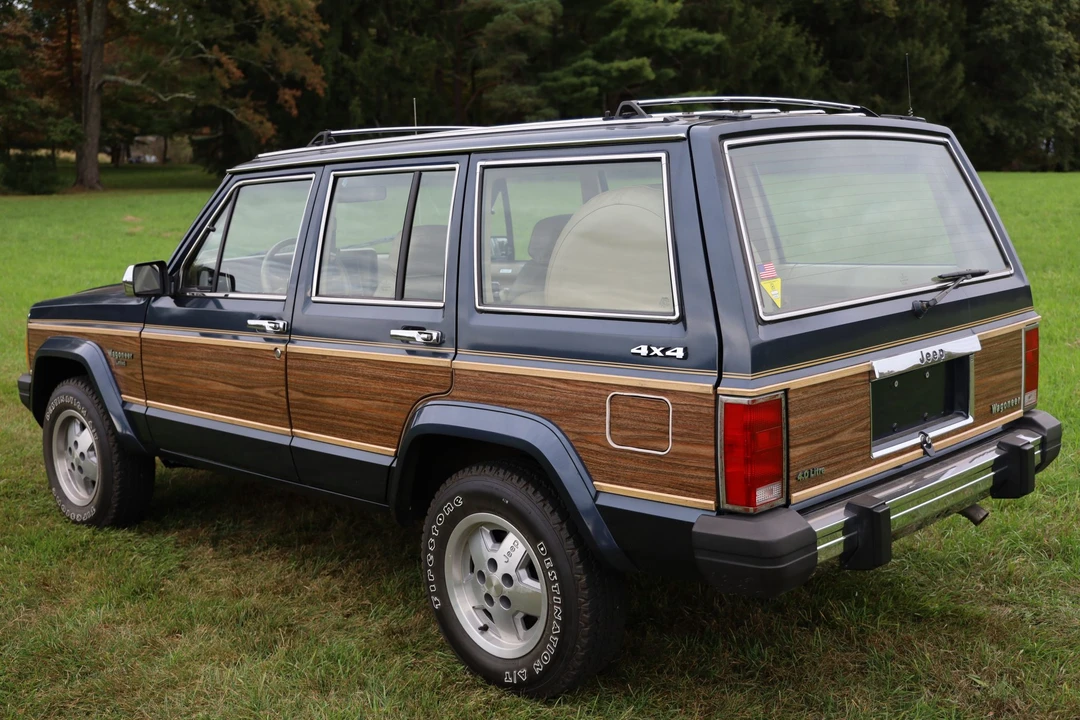 1989 Jeep XJ Wagoneer - Image 16 of 31
