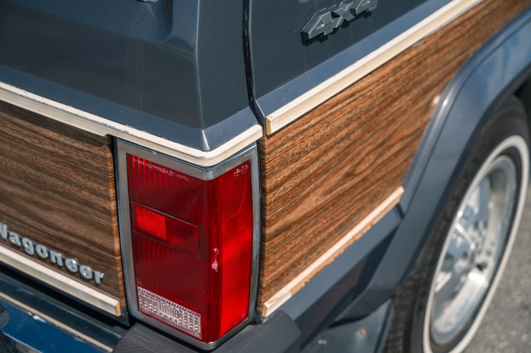 1989 Jeep XJ Wagoneer - Image 18 of 31