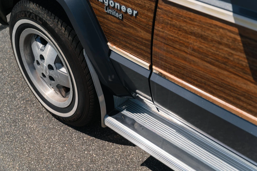 1989 Jeep XJ Wagoneer - Image 17 of 31