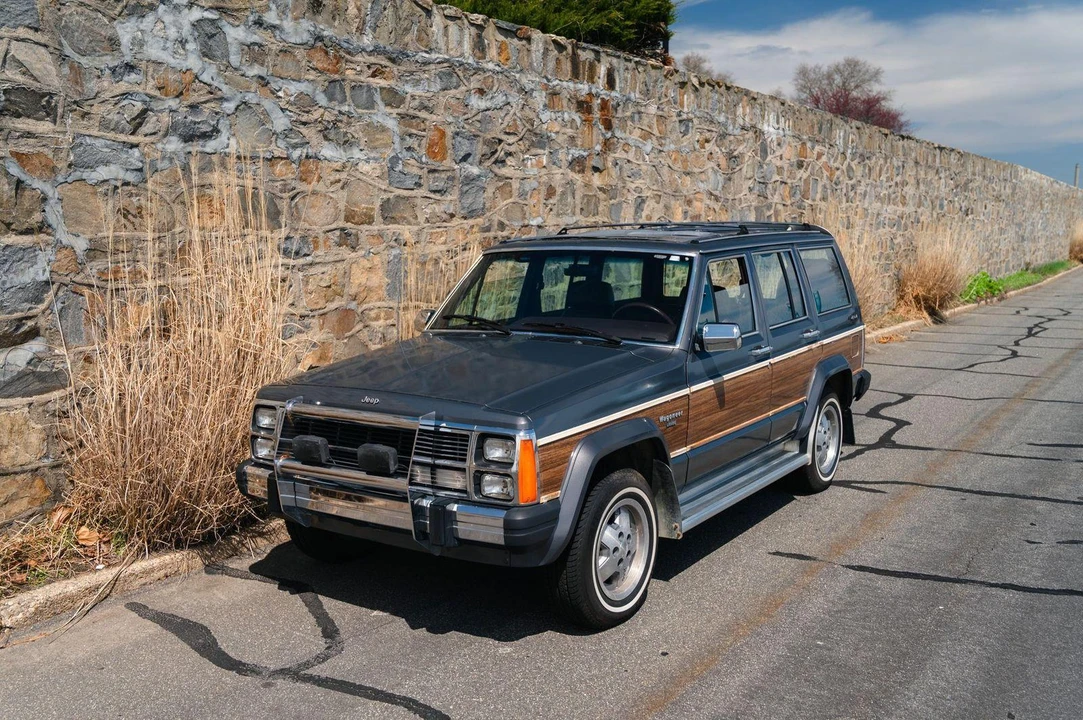 1989 Jeep XJ Wagoneer - Image 6 of 31