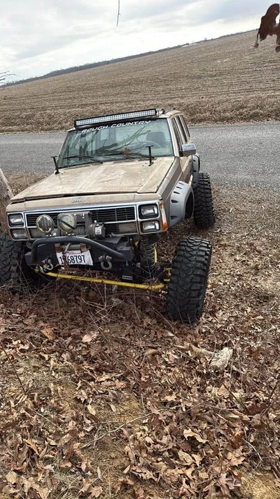 1989 Jeep XJ Wagoneer - Image 8 of 16