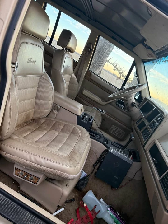 1989 Jeep XJ Wagoneer - Image 9 of 16
