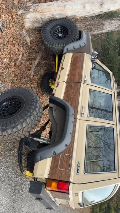 1989 Jeep XJ Wagoneer - Image 4 of 16