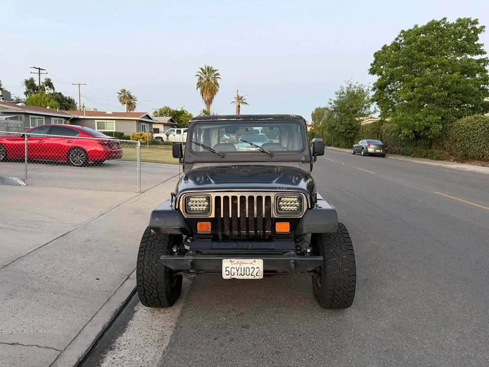 1989 Jeep YJ Wrangler - Image 2 of 5