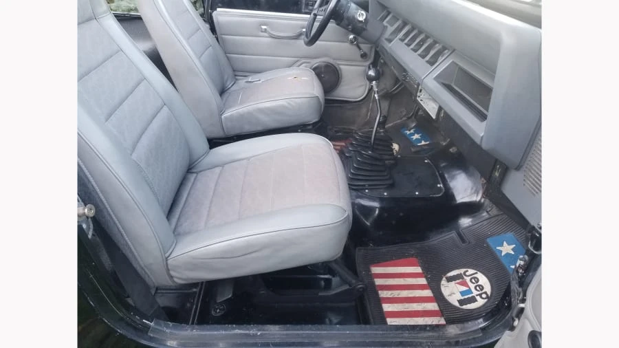 1989 Jeep YJ Wrangler - Image 8 of 11