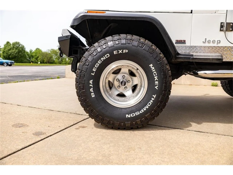 1989 Jeep YJ Wrangler - Image 22 of 31