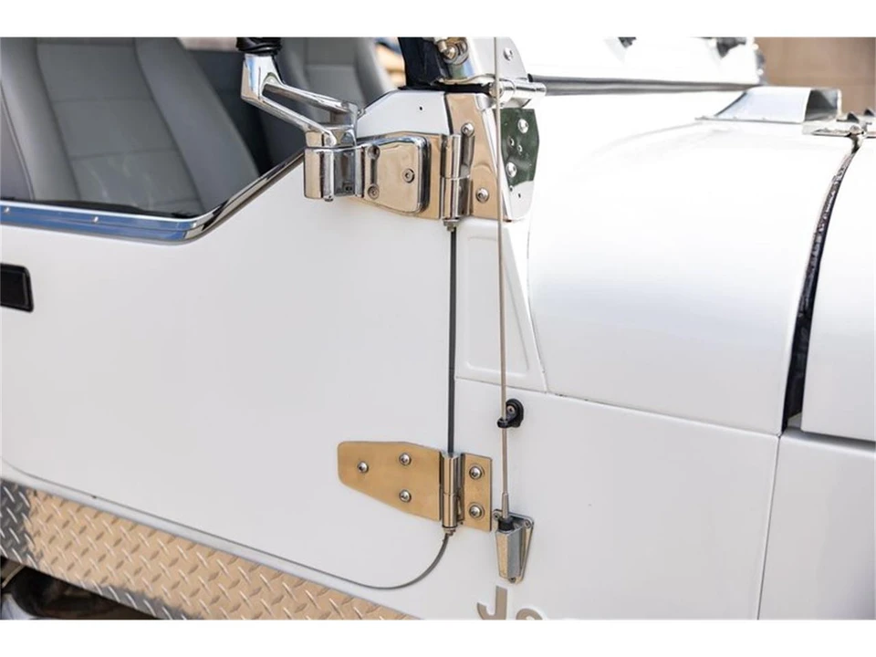 1989 Jeep YJ Wrangler - Image 30 of 31