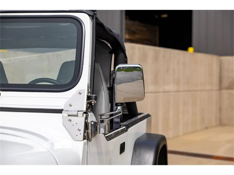 1989 Jeep YJ Wrangler - Image 15 of 31