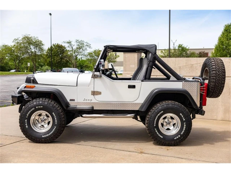 1989 Jeep YJ Wrangler - Image 4 of 31