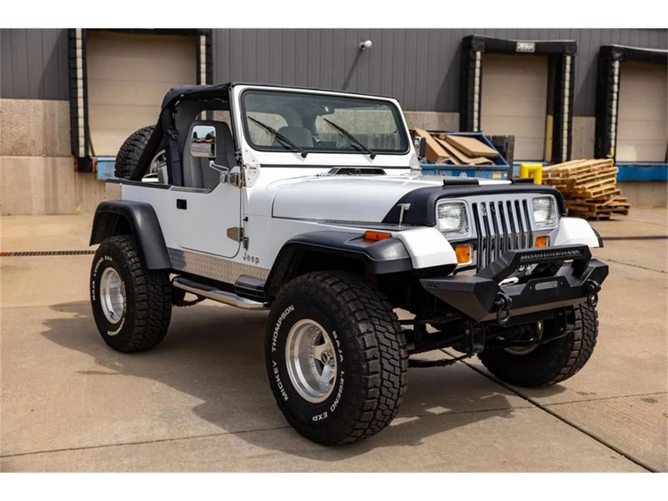 1989 Jeep YJ Wrangler - Image 9 of 31