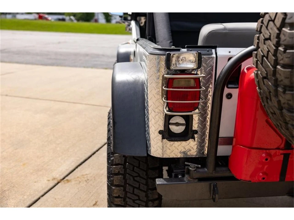 1989 Jeep YJ Wrangler - Image 24 of 31