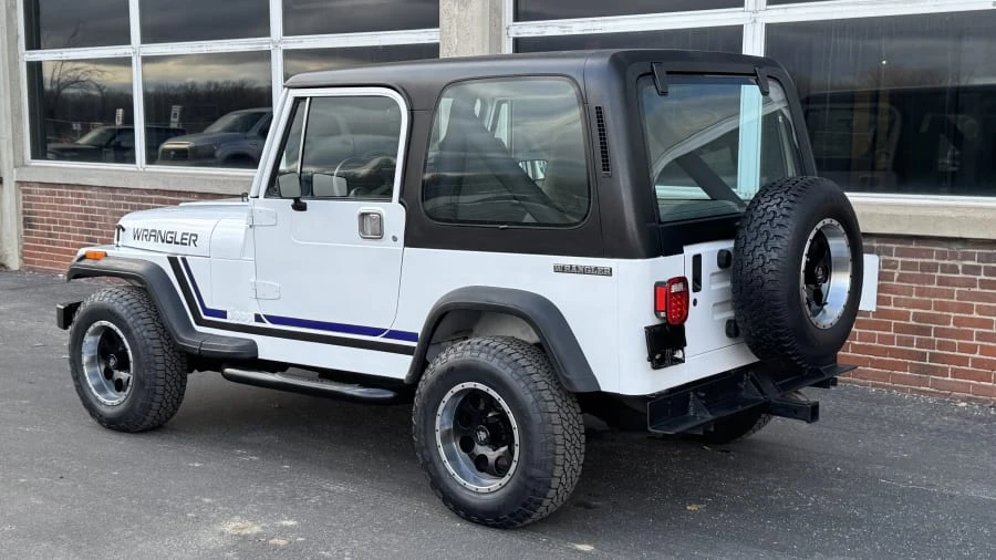 1989 Jeep YJ Wrangler - Image 3 of 9