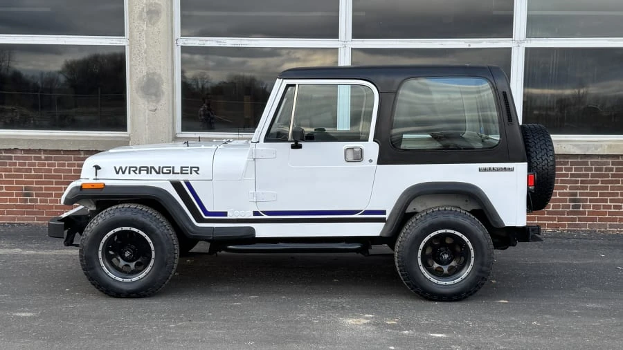1989 Jeep YJ Wrangler - Image 2 of 9