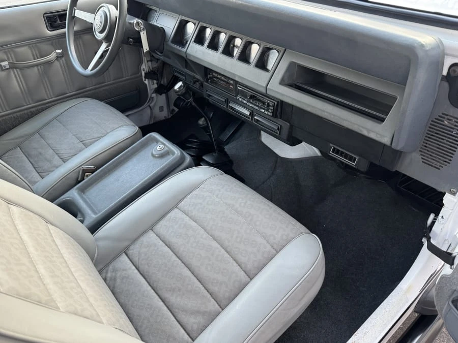 1989 Jeep YJ Wrangler - Image 6 of 9