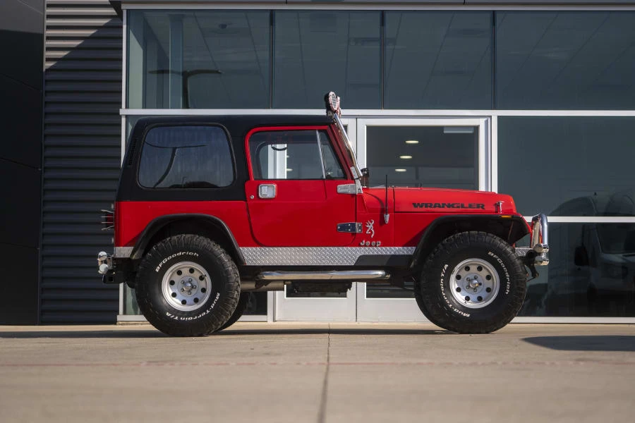 1989 Jeep YJ Wrangler - Image 6 of 31