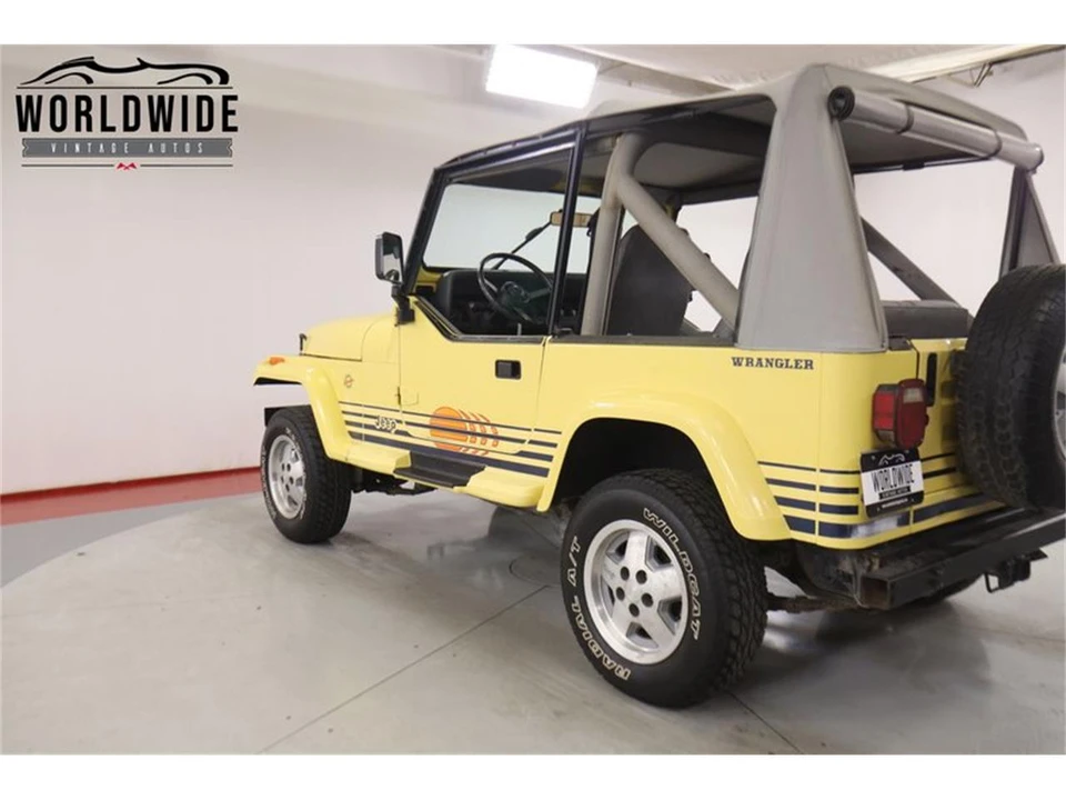 1989 Jeep YJ Wrangler - Image 22 of 31
