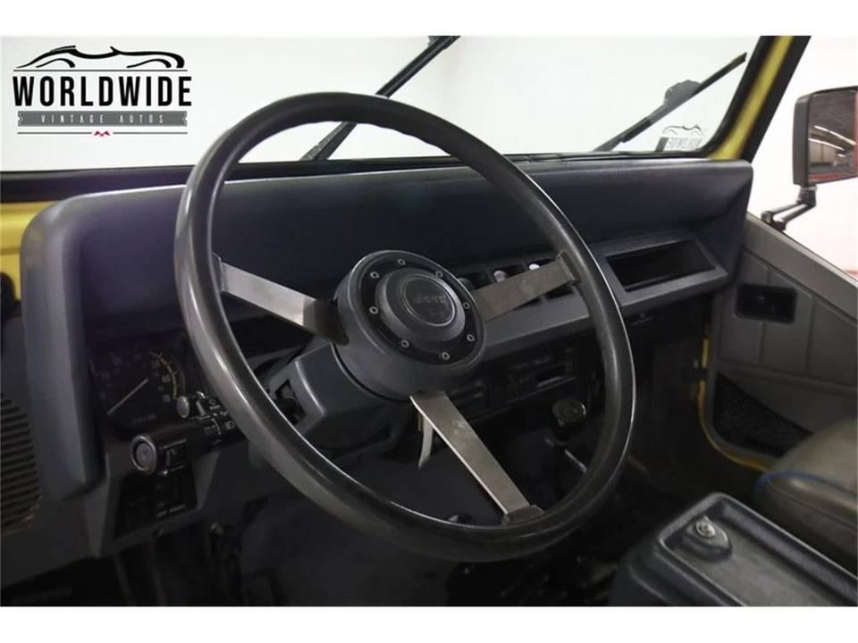 1989 Jeep YJ Wrangler - Image 26 of 31