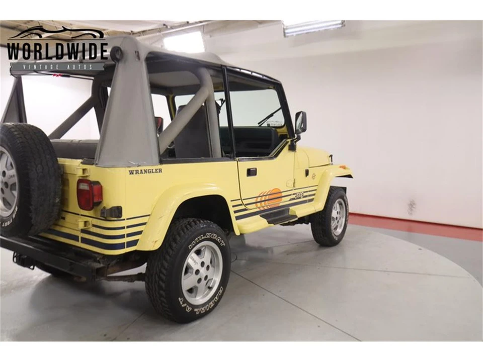 1989 Jeep YJ Wrangler - Image 23 of 31