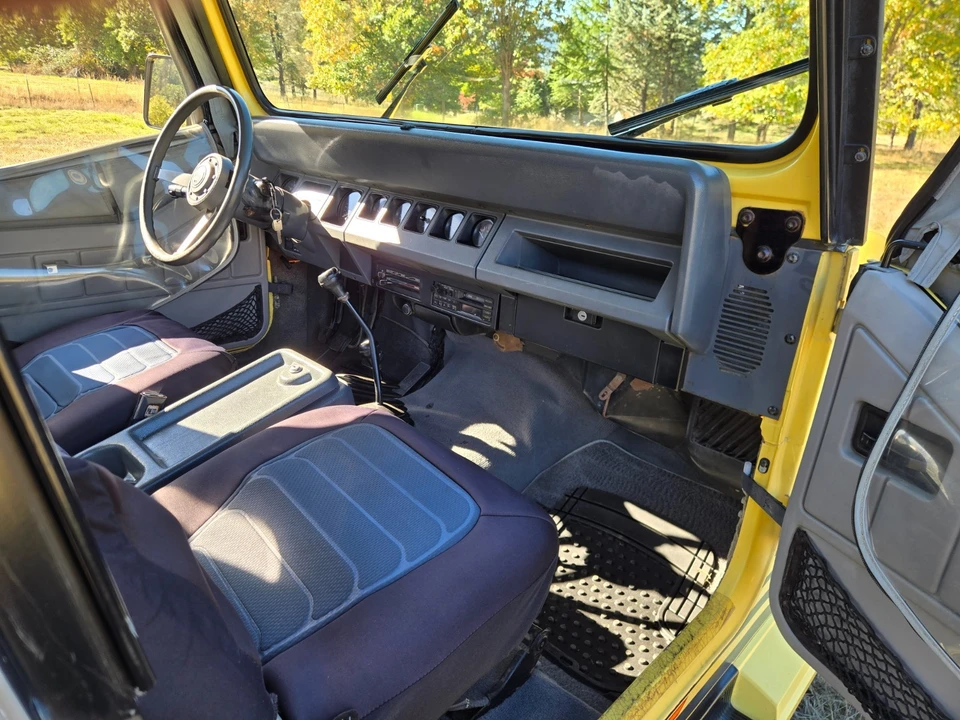 1989 Jeep YJ Wrangler - Image 18 of 21