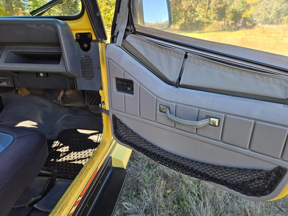 1989 Jeep YJ Wrangler - Image 19 of 21