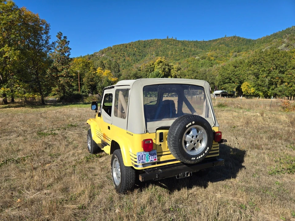 1989 Jeep YJ Wrangler - Image 5 of 21