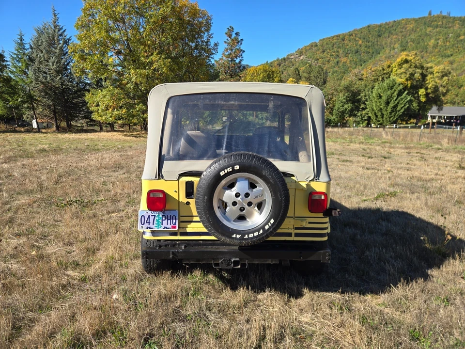 1989 Jeep YJ Wrangler - Image 6 of 21