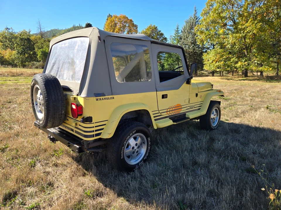 1989 Jeep YJ Wrangler - Image 7 of 21