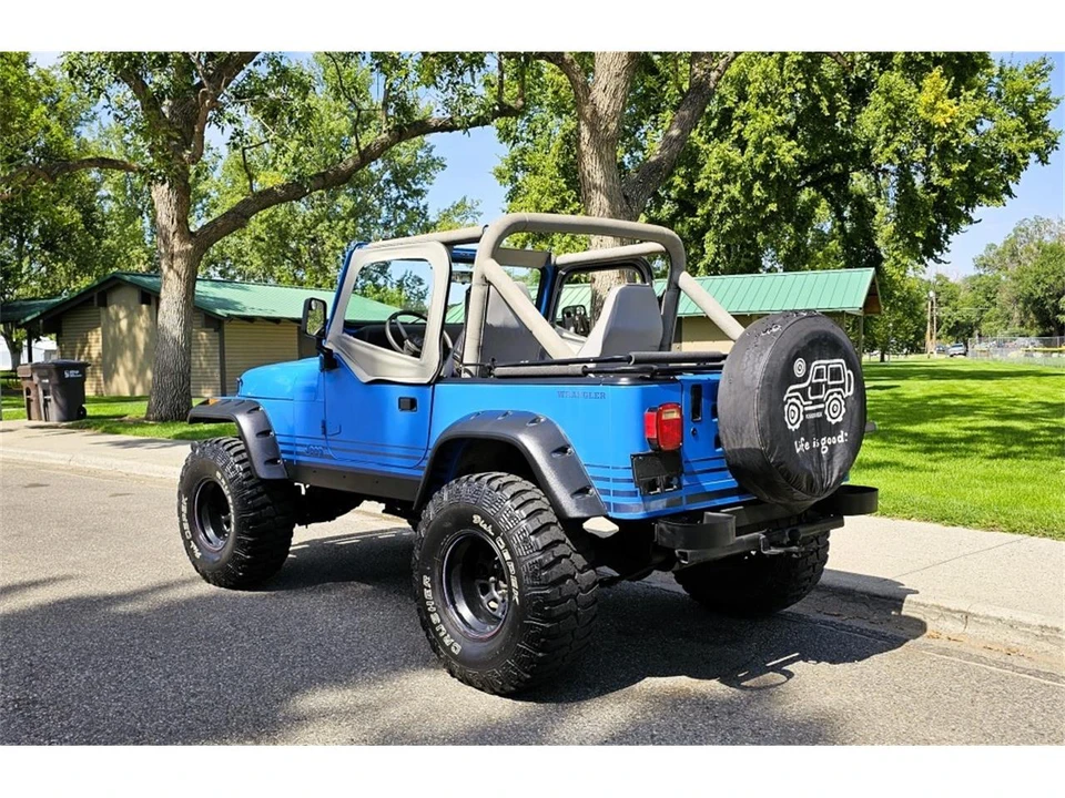 1989 Jeep YJ Wrangler - Image 3 of 31