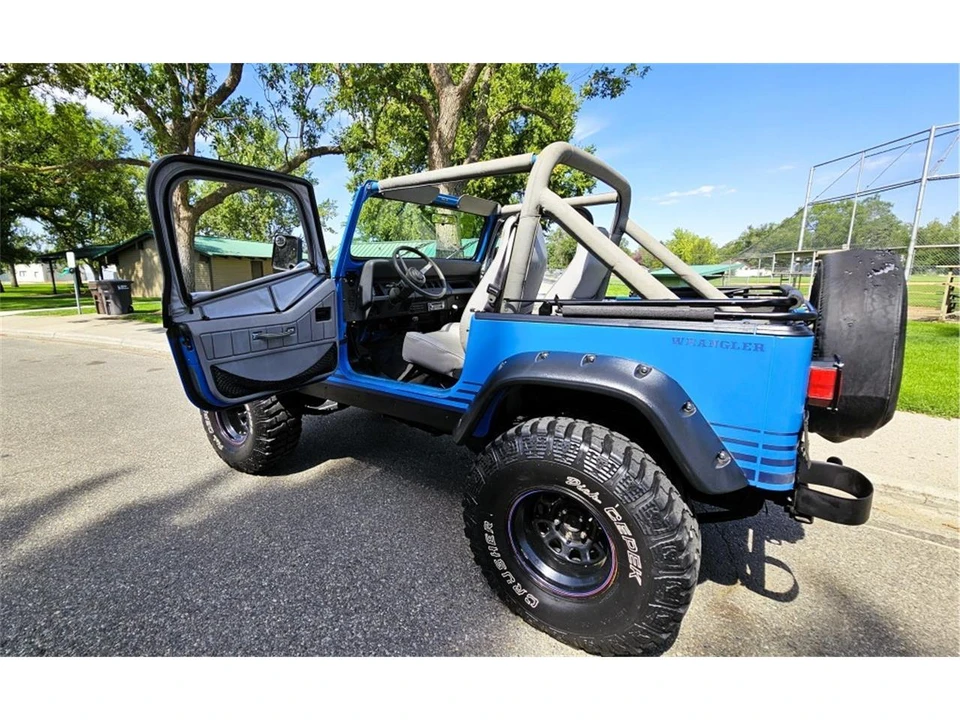 1989 Jeep YJ Wrangler - Image 11 of 31