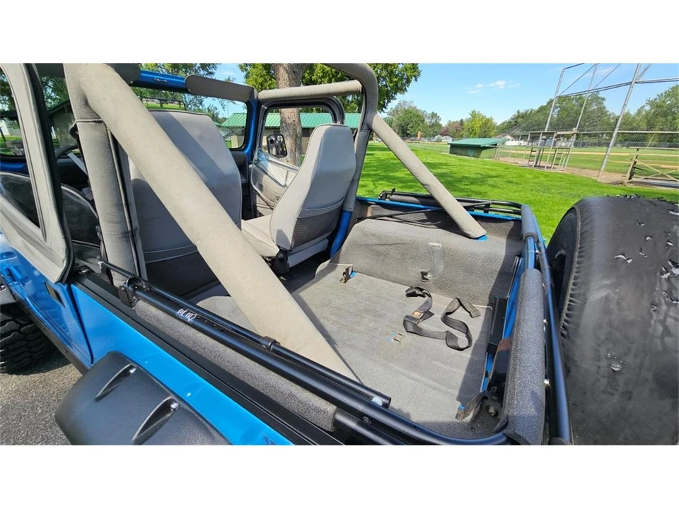 1989 Jeep YJ Wrangler - Image 21 of 31