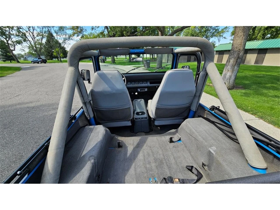 1989 Jeep YJ Wrangler - Image 22 of 31