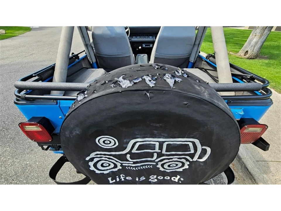 1989 Jeep YJ Wrangler - Image 24 of 31