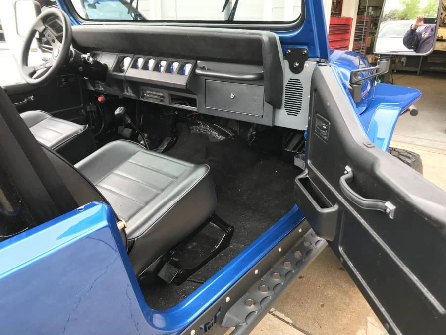 1989 Jeep YJ Wrangler - Image 4 of 11