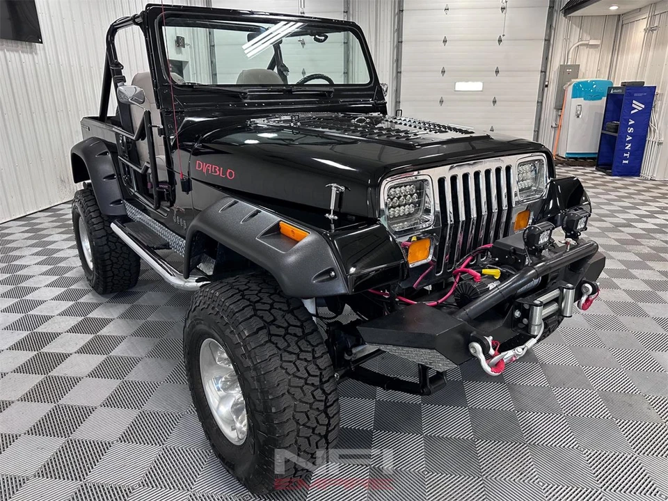 1989 Jeep YJ Wrangler - Image 5 of 31