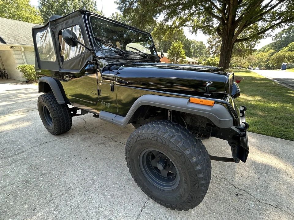 1989 Jeep YJ Wrangler - Image 11 of 31