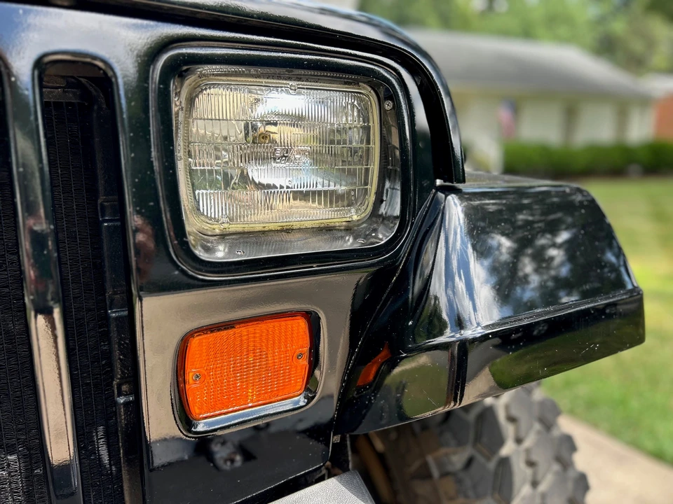 1989 Jeep YJ Wrangler - Image 19 of 31
