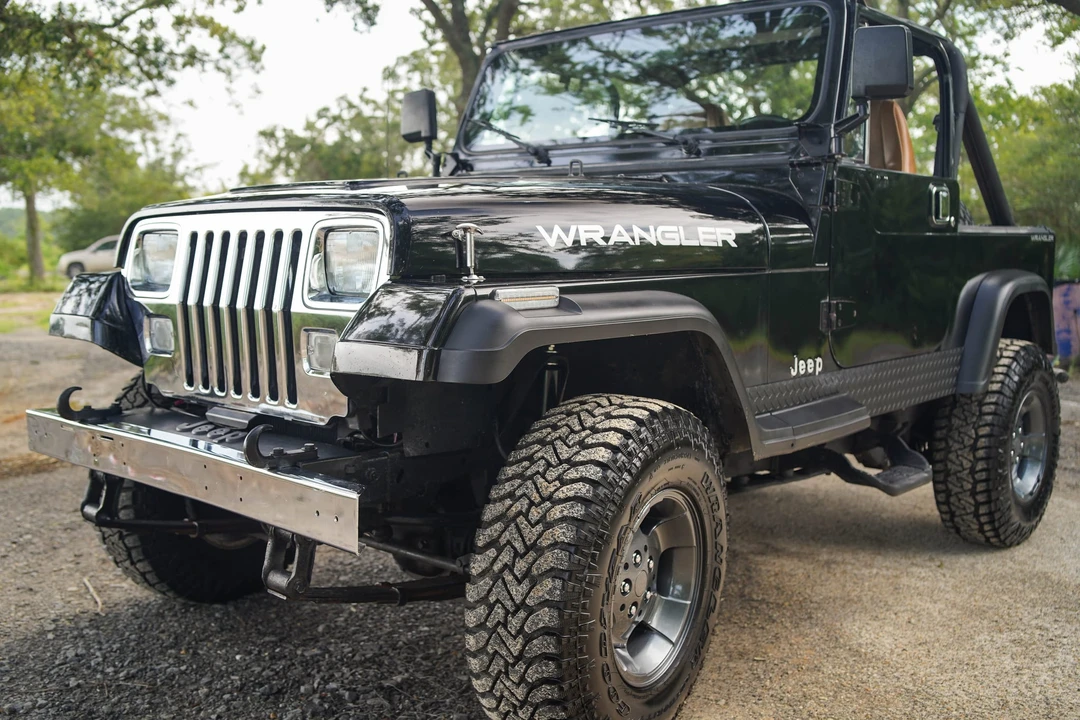 1989 Jeep YJ Wrangler - Image 3 of 31