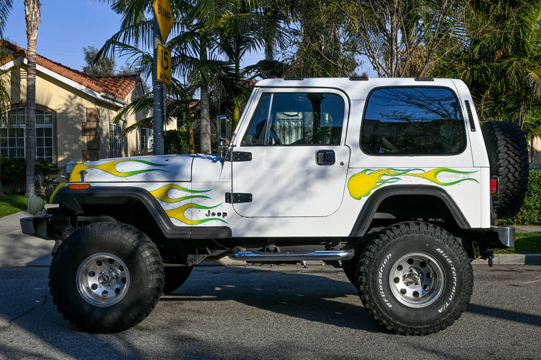1989 Jeep YJ Wrangler - Image 4 of 31