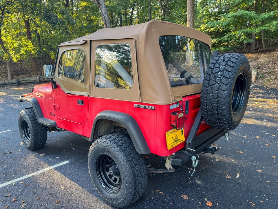 1989 Jeep YJ Wrangler - Image 11 of 31
