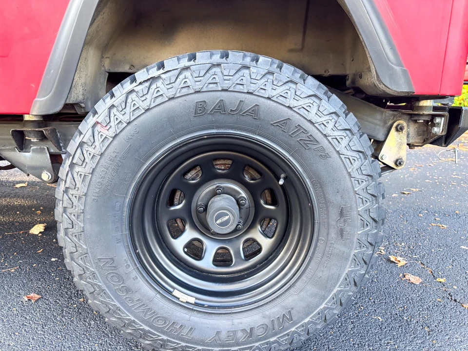 1989 Jeep YJ Wrangler - Image 30 of 31
