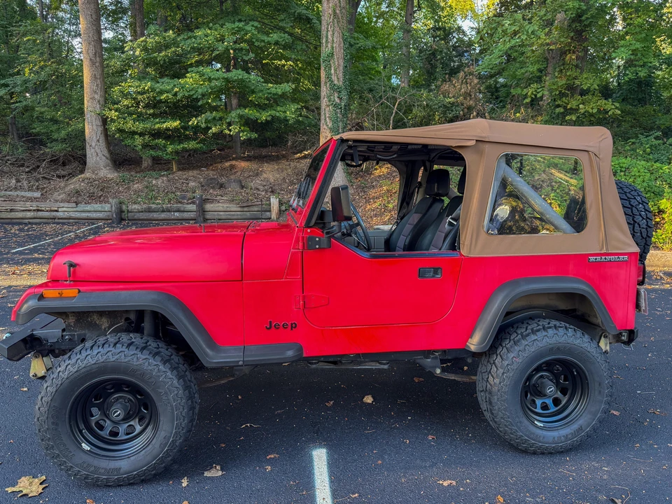 1989 Jeep YJ Wrangler - Image 10 of 31