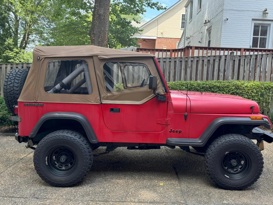1989 Jeep YJ Wrangler - Image 17 of 31
