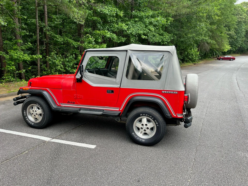 1989 Jeep YJ Wrangler - Image 8 of 31