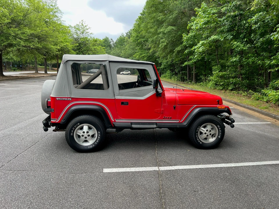 1989 Jeep YJ Wrangler - Image 12 of 31