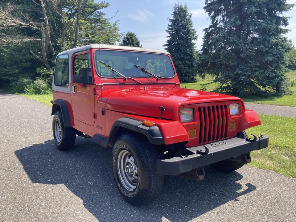 1989 Jeep YJ Wrangler - Image 24 of 31