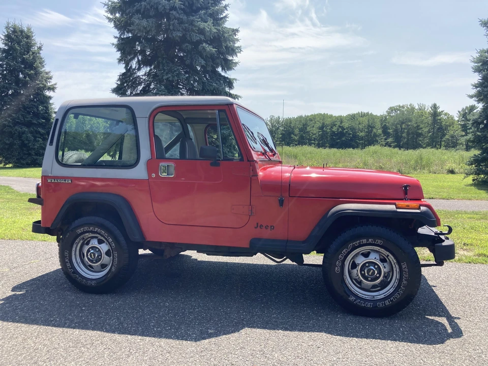 1989 Jeep YJ Wrangler - Image 20 of 31