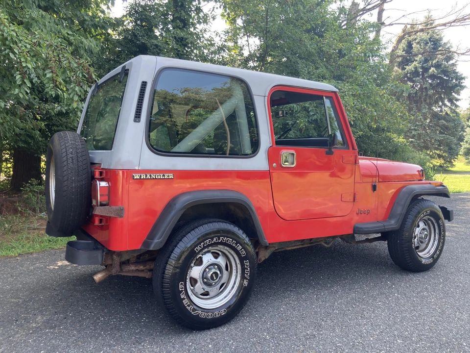 1989 Jeep YJ Wrangler - Image 17 of 31