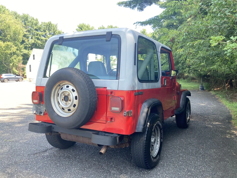 1989 Jeep YJ Wrangler - Image 16 of 31