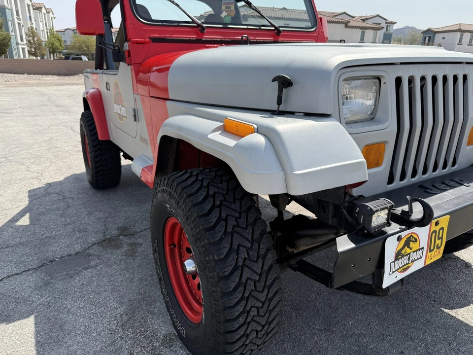 1989 Jeep YJ Wrangler - Image 24 of 31
